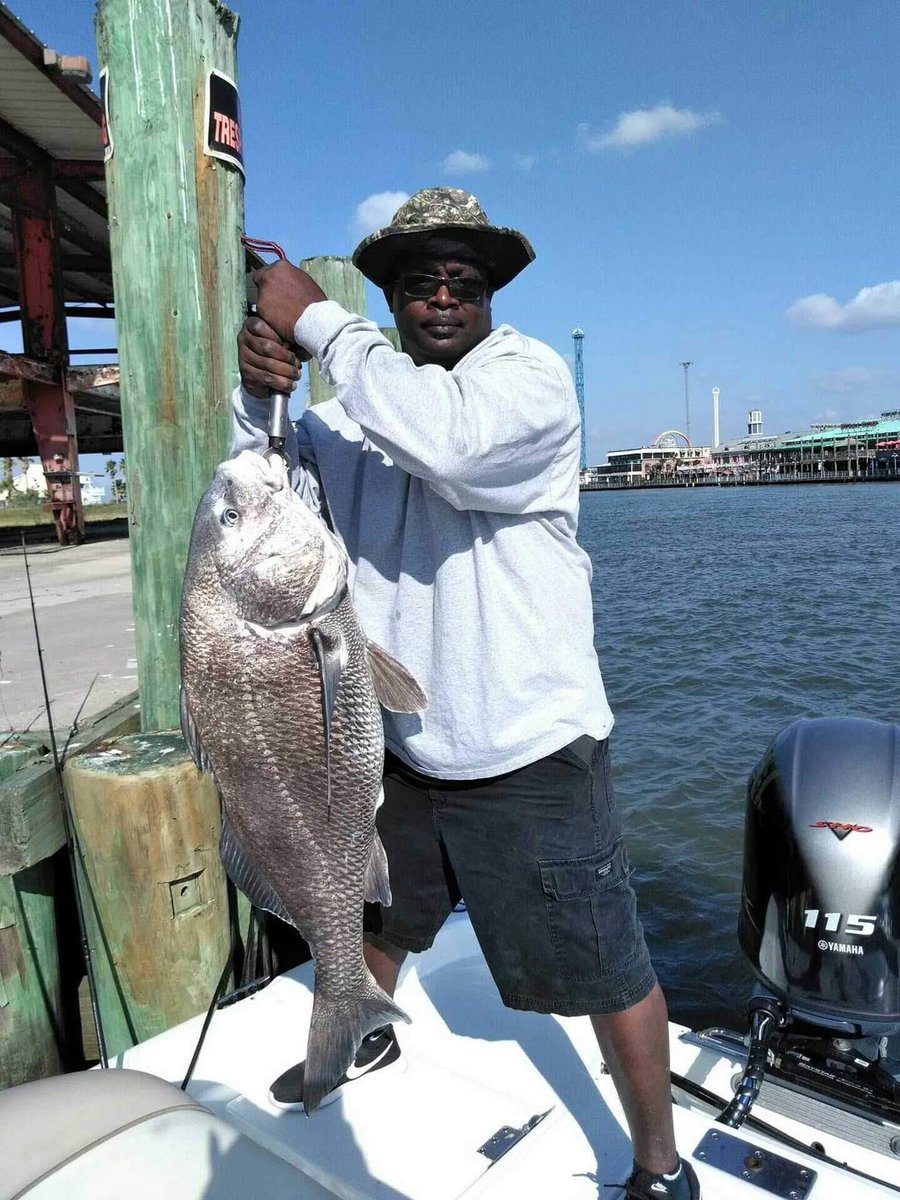 wlewis4000's tweet image. In Clear Lake ,Texas or Cabo San Lucas we're baiting and they are biting. #boatsetter #ppcamotorsports