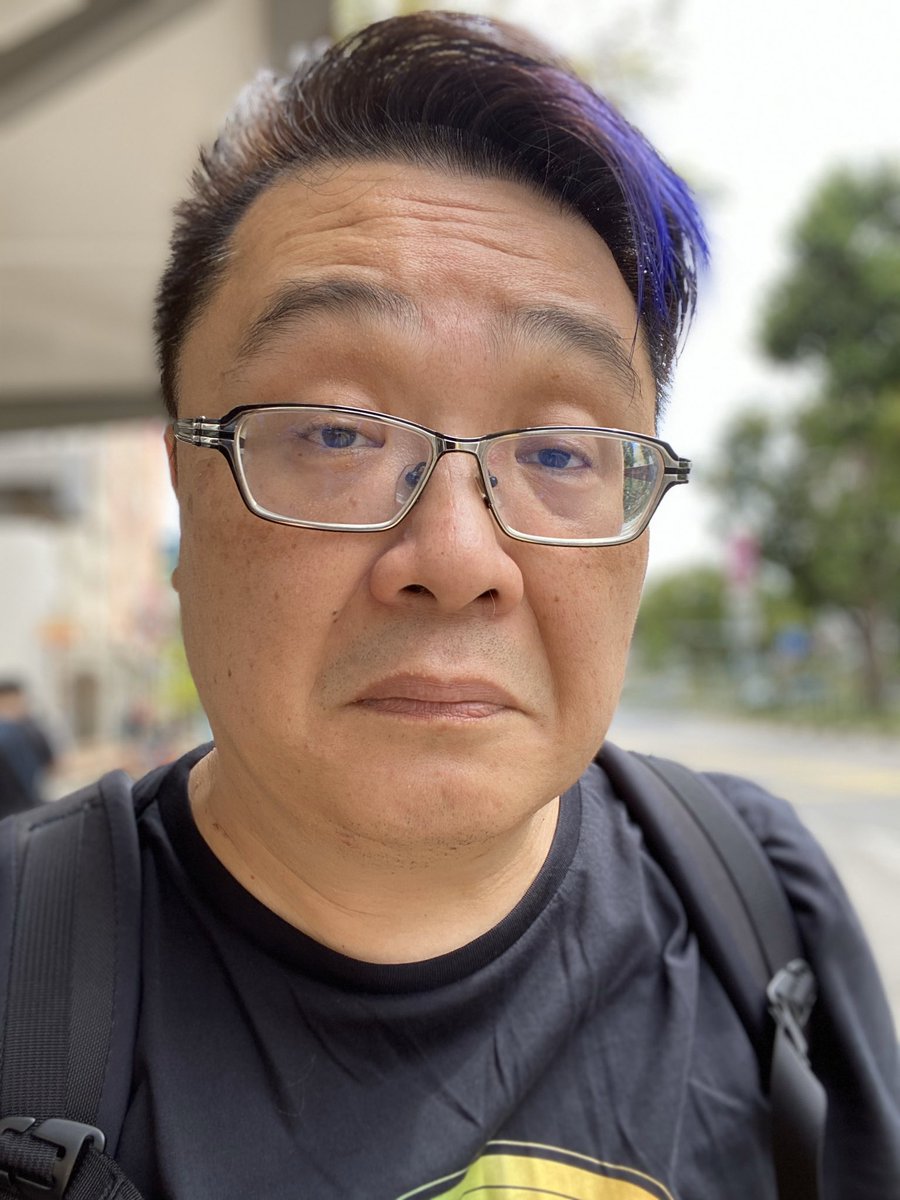 mrbrown's tweet image. Since we have so many kids-going-to-school photos today, here is my Adult 2020 First Day of Going Back to Work Sian Face. #firstdayofwork #sianhalf