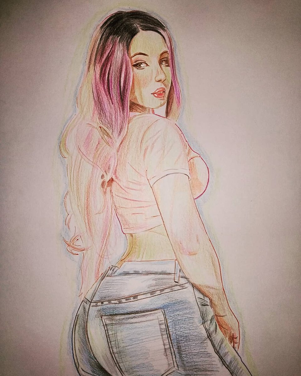 maloreyuri's tweet photo. Desenho dedicado a essa linda mulher @fegalvao___ ♥️♥️
Espero que gostem ♥️
#desenho #desenhos #fegalvão #womanbody #2020NewYear #maloreyuri #followme #sigame #art #artist #segueae #fernadagalvão https://t.co/oicwXdezV1