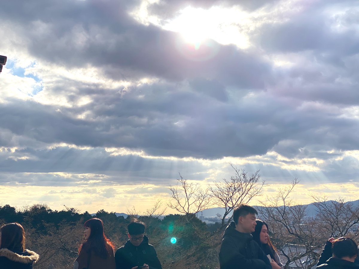 Cbr_0618's tweet photo. みなさんあけましておめでとうございます⛩🌅
今年もよろしくお願いします🤩 https://t.co/eX6RcMT74d