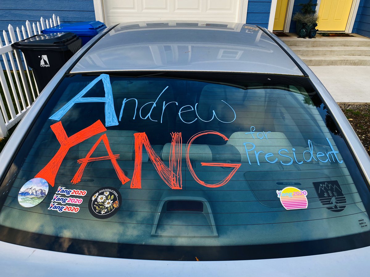 CourtneyRoks's tweet photo. 🧢Andrew Yang for President!!🧢 #yangmobile #YangGang #NotLeftNotRightForward https://t.co/L3qF0qds7I