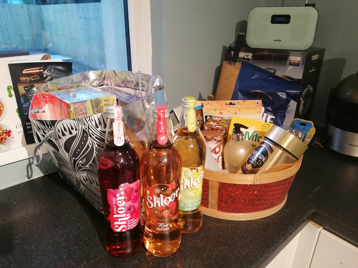 Al_creasey's tweet photo. #wheresally challenge 19 complete!
Whilst most of us spent time with loved ones this New year's eve, many who work for the emergency services were working.
I decided to donated this hamper of goods to the Noahs Ark Children's Hospital to show my appreciation to our #NHS x https://t.co/MT8dJovfBZ