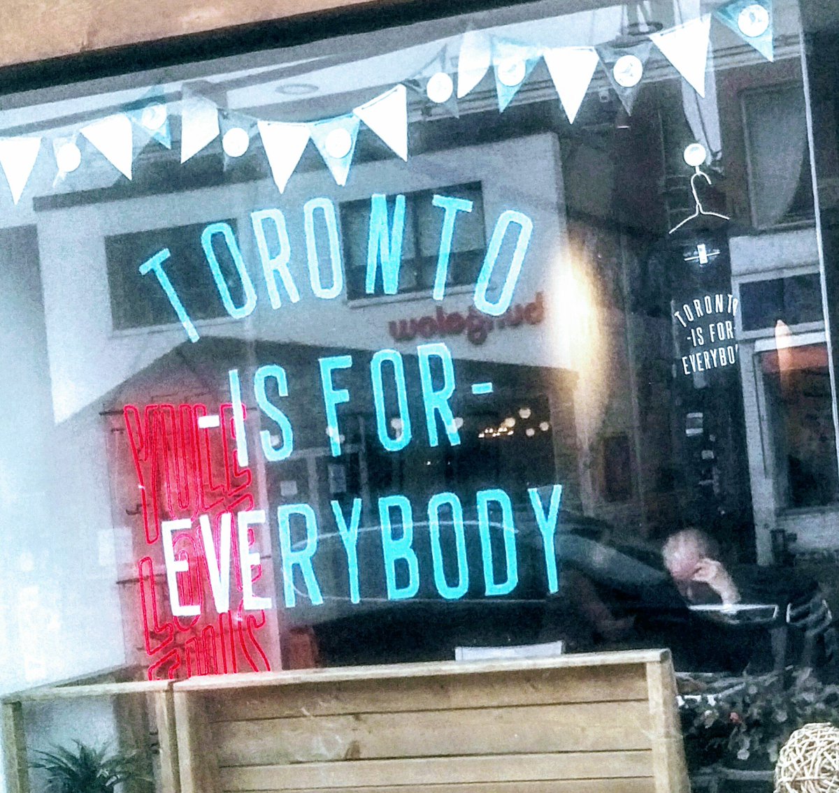 jasmith_yorku's tweet photo. #TorontoIsForEverybody https://t.co/0ZrrRwoED7