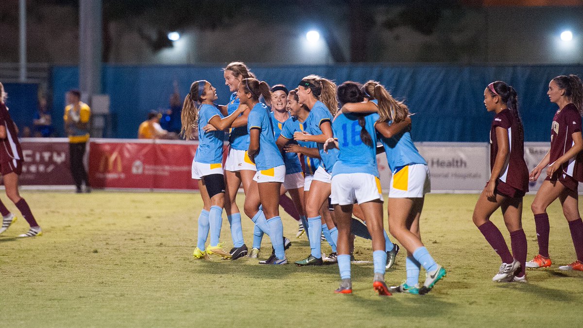 ashcroyle's tweet image. Excited to announce that I will be transferring to California State University Bakersfield to continue my D1 soccer career!! I want to thank my coaches and teammates at Arizona State for this opportunity. Feeling extremely blessed! #goroadrunners