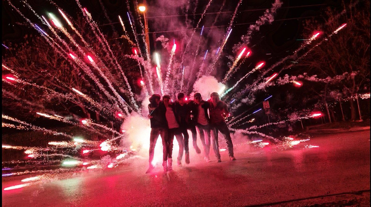 leodcantu1's tweet photo. 2020🥳 https://t.co/bmMaPzzm6A