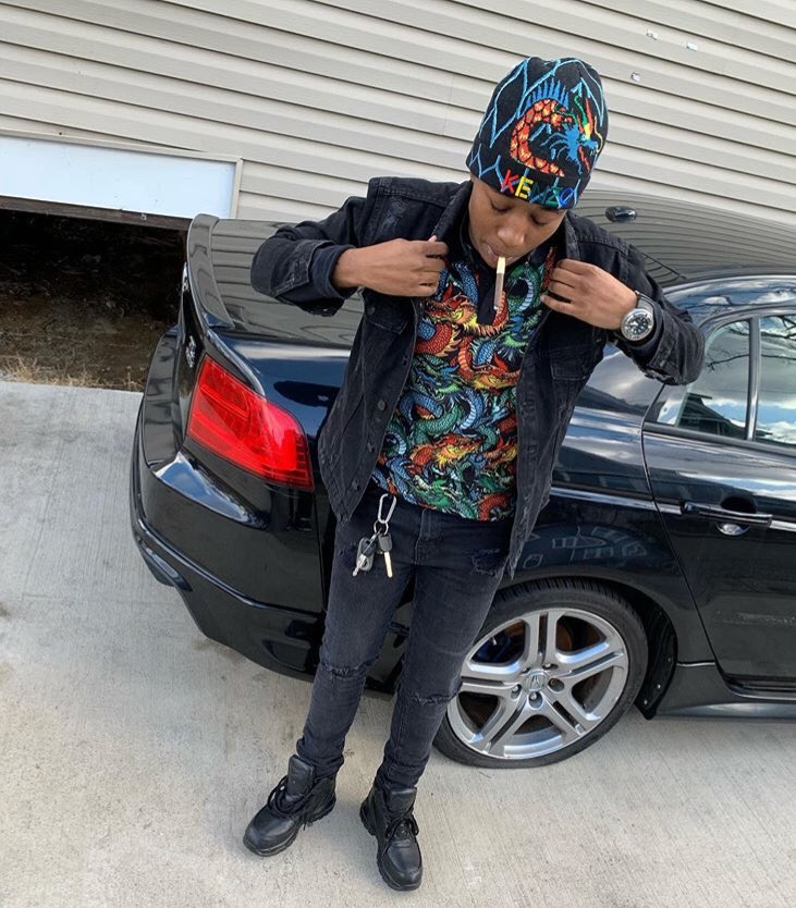 3Federal__'s tweet photo. They Don’t Like Who I’m 🤑Becoming😈🤷🏽‍♂️ But I don’t Remember Living for y’all🤦🏽‍♂️ #LongLive40Corty💔#LongLiveKennyBean💔 #LongLiveCharlie💔 #🖕🏾darest💯 #2020livingformybrothers🙏🏾 https://t.co/BXTIcIeuYk
