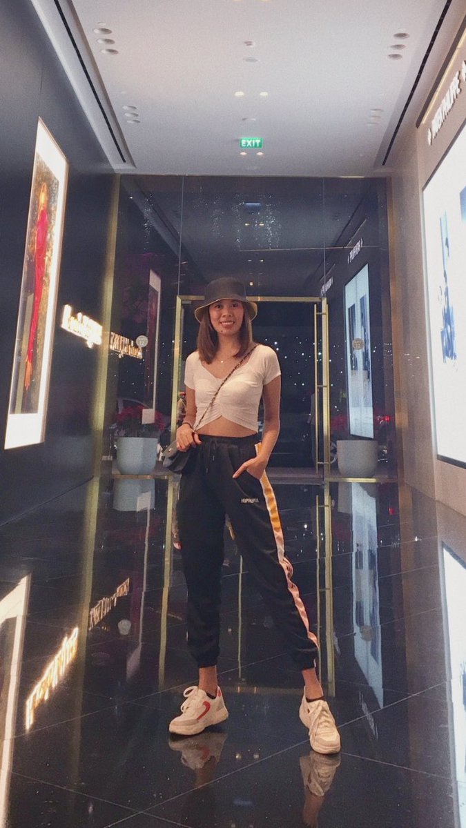 imalexemborgo's tweet photo. new beginnings 🌻 https://t.co/HAuvkHY4Wi