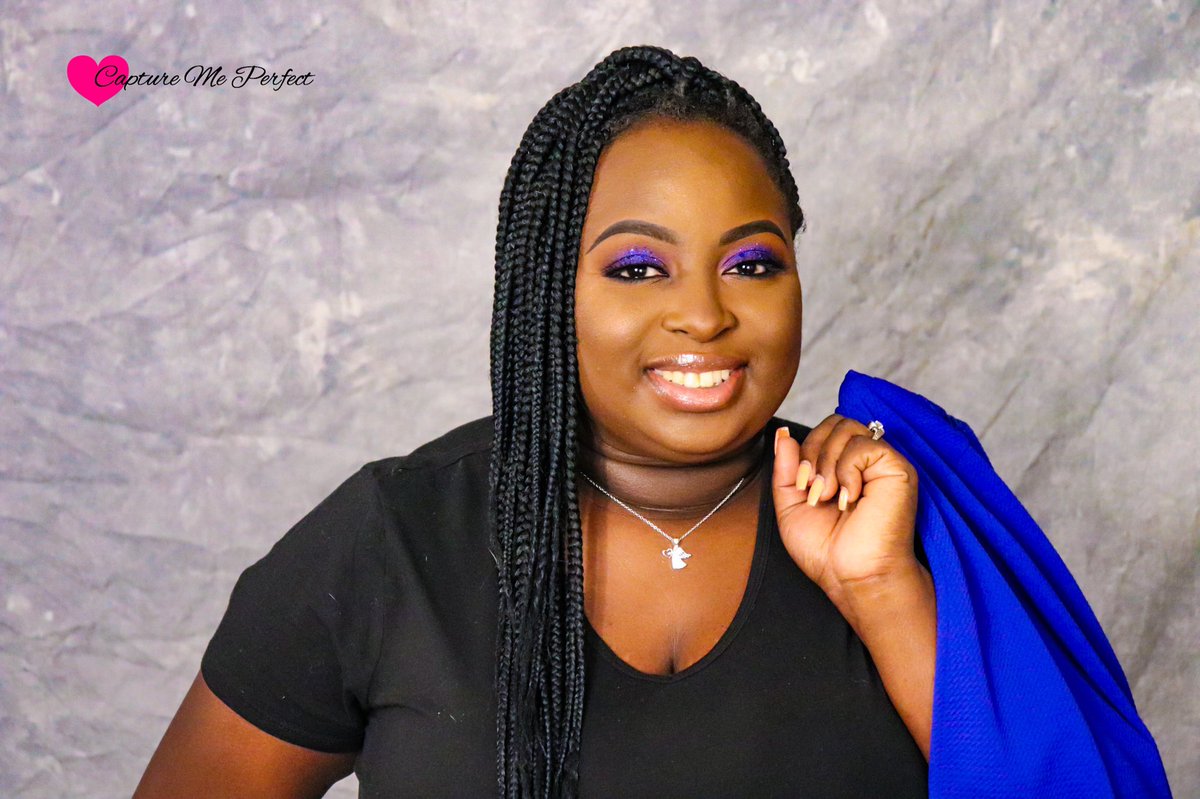 CaptureMePerfec's tweet image. Book us for all your photography needs! #capture #me #perfect #Detroit #Photographer #headshots