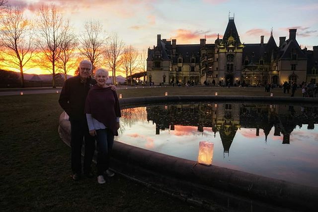 FreeFlowRising's tweet image. Good times with family. A year in-between is a little long ... My bad. ift.tt/2uaNkPG