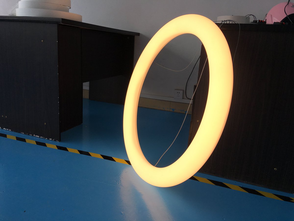 Lanssie2's tweet photo. #LEDDoughnutLight info@newshinelighting.com
Different power, size and color can be discussed.
Good for use in hotel,office, restaurant, etc.
Easy installation and low maintenance.
More detail pls contact !
#LEDdonutlight #RoundLEDlighting #LEDcolorfullight #leddecorativelighting https://t.co/wBJ7Tn1tIL