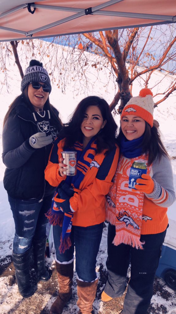 cj_vigil's tweet photo. Last Broncos game! So much fun and a good win. https://t.co/kbigHjj8a2