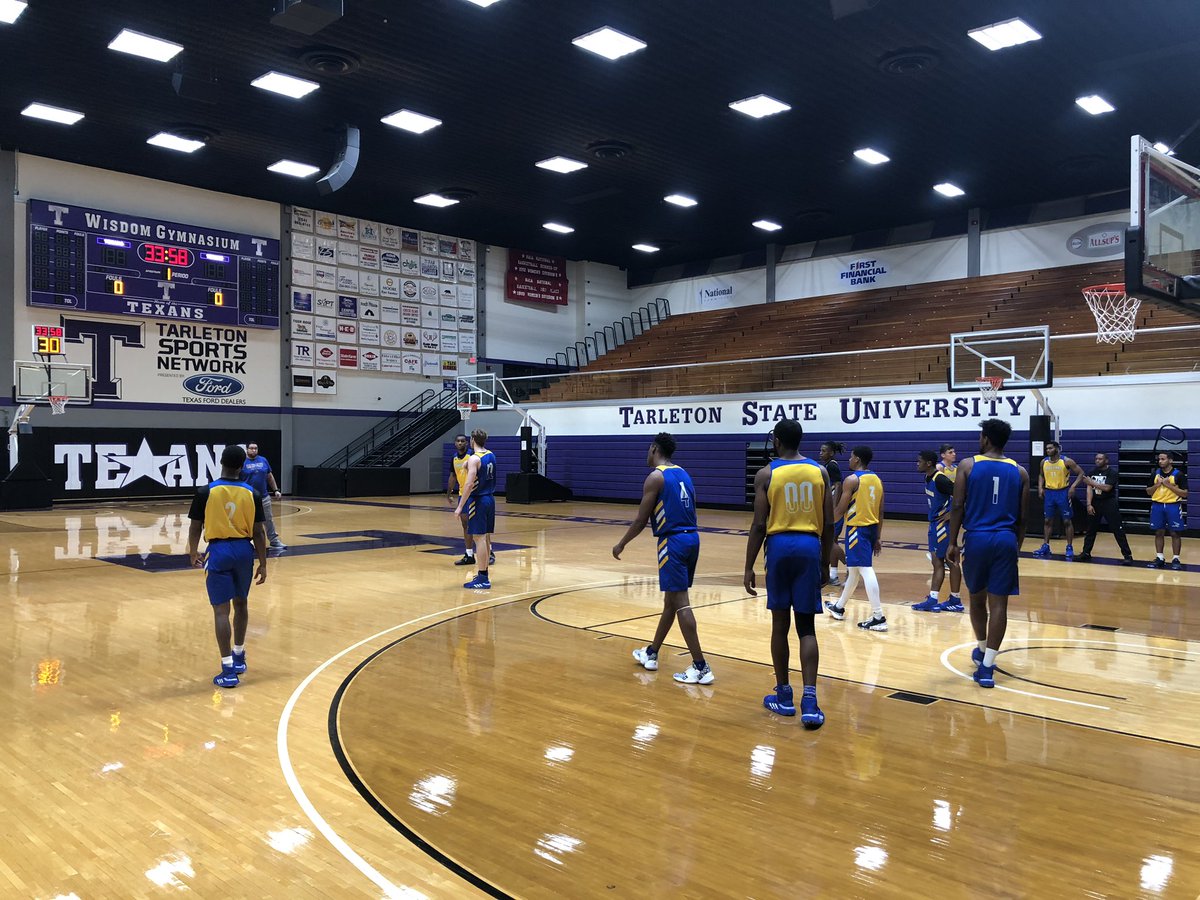 JavelinaMBB's tweet photo. Ready for @LoneStarConf action at the T in Stephenville, Texas to ring in 2020.
π: @TARLETON_MBK
π
: 1/2/2019
π: 7:30 pm
#TheJavelinaWay
#BeatTarleton https://t.co/IlJv5JGUjA