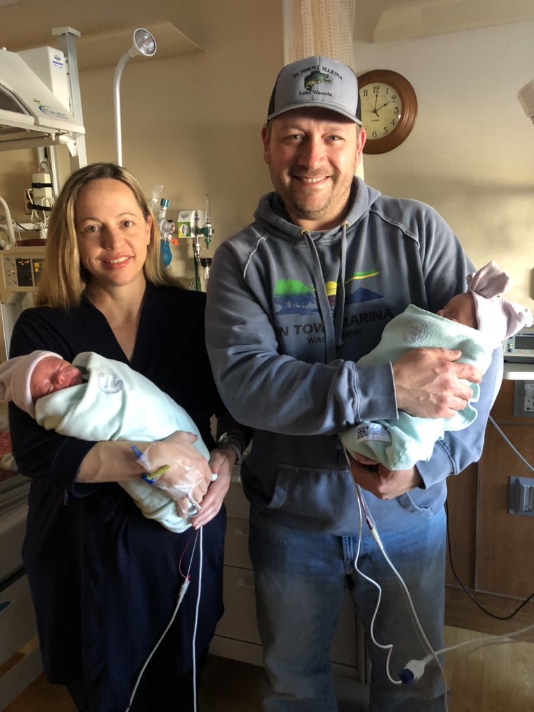 steinie4's tweet photo. @kare11 Meet the first baby of 2020 born @RidgeviewMed at 12:01 am, Jan. 1, 2020 Baby Remi James. Twin bro George Winton born 11:44 pm Dec 31. Mom Melissa and Dad Ben. #twobabies #twogenders #twoyears #twodecades #twins https://t.co/R5LkIkiyTE