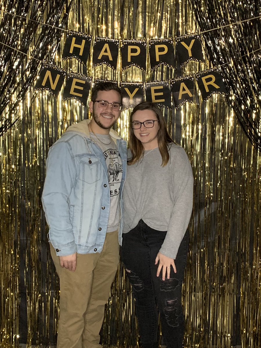 weibs98's tweet photo. Happy 3 years to my amazing, beautiful, and loving girl. 3 years has flew by and I cannot wait to see what we do in the years to come. I love you ❤️❤️ https://t.co/MNMugz9MGt