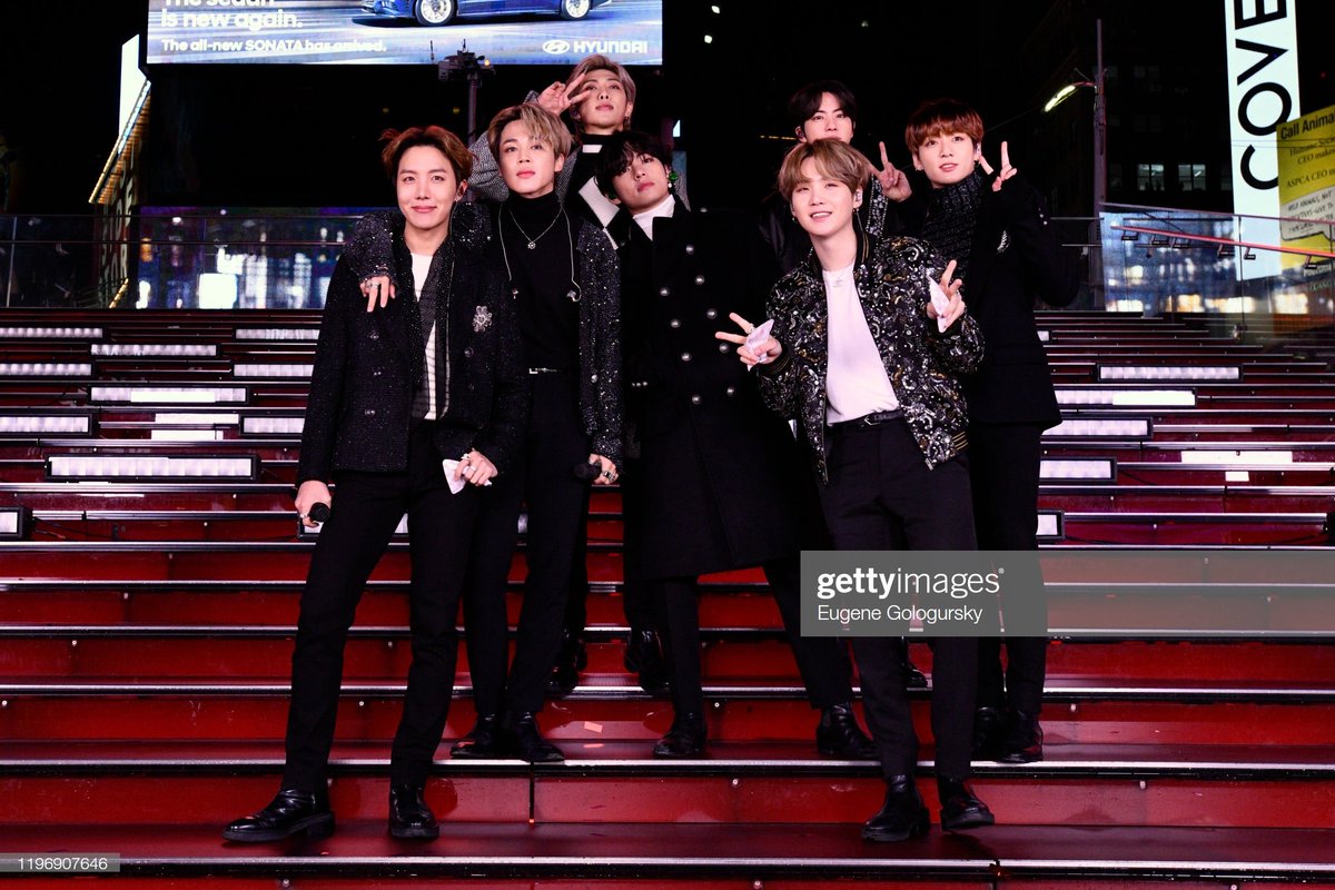 scodrpio's tweet photo. @ibighitfess @adm_bighit AKU UDAH FOLLBACK CUMA PINGIN MERAMAIKAN @ibighitfess karena rulesnya udah diperbarui huhuhu wooga squad gemesin:))) #IBHReborn #WelcomebackIBH love u๐๐๐ https://t.co/YlKTZlWFme