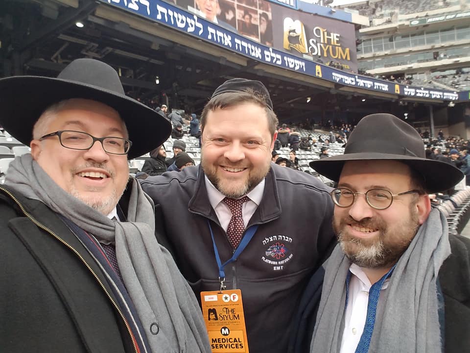 JoshPruzansky's tweet photo. At the Siyum Hashas today with the man who should be Mayor of Klal Yisroel @ChaskelBennett and Binyomin Hoffman https://t.co/yPz4DATtY0