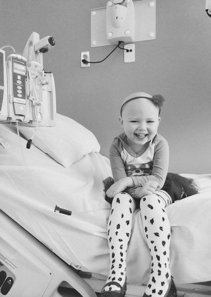 CAJADEVERDADES's tweet photo. Si sientes que tu vida es un desastre, te invito a darle una vuelta por un hospital, a la sala de urgencias, a terapia intensiva, por los pasillos de oncología o a un hospital infantil y entonces vas a entender que teniendo salud ya eres más que afortunado. https://t.co/XCjW7CB3FY