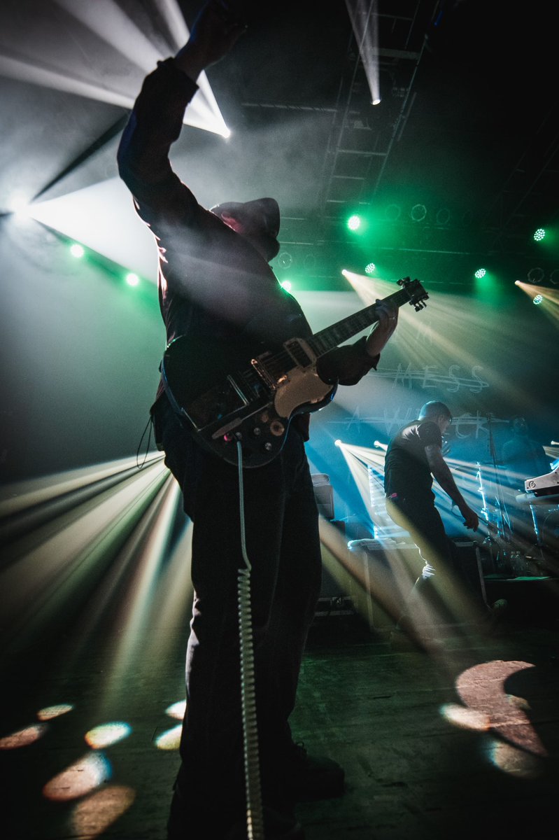 MotionCityMusic's tweet image. Last night we played our first show together in over three years. It was fucking wild as shit. Lots of emotions and lots of nerves and lots of pure unadulterated grown up fun. Thanks for making our first show back an incredible experience Chicago (and visitors). 1 of 2