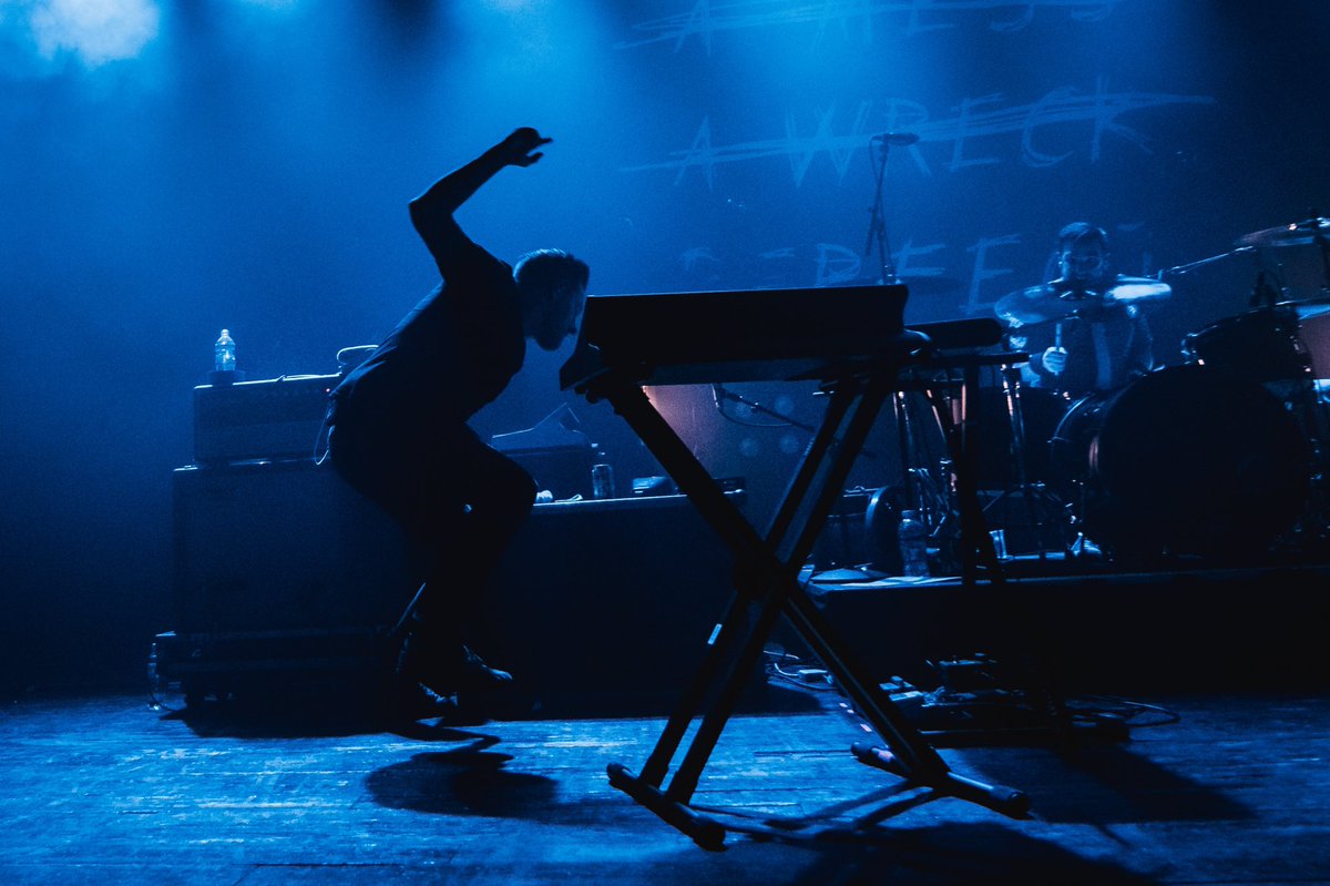 MotionCityMusic's tweet image. Last night we played our first show together in over three years. It was fucking wild as shit. Lots of emotions and lots of nerves and lots of pure unadulterated grown up fun. Thanks for making our first show back an incredible experience Chicago (and visitors). 1 of 2