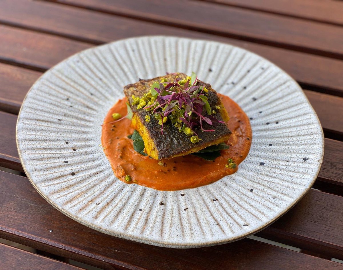 Baluchi London tweet media