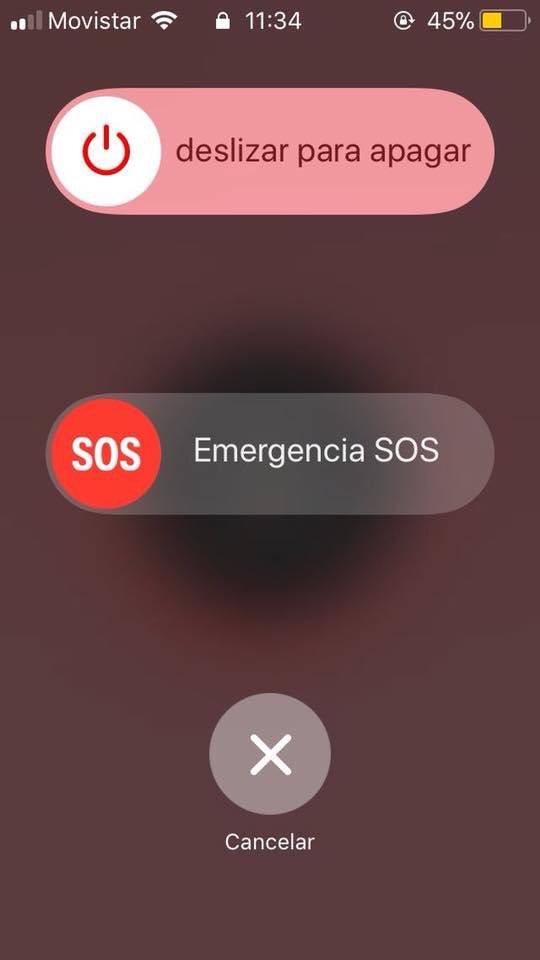 ¡CHICAS con iPhones! Si tu alguna vez estas en una situación peligrosa o insegura, presiona el botón de bloqueo en el teléfono 5 veces, desliza el SOS, y el GPS se activará enviando un ping a tus contactos de emergencia. Agrega tus contactos de emergencia. Sigue hilo abajo