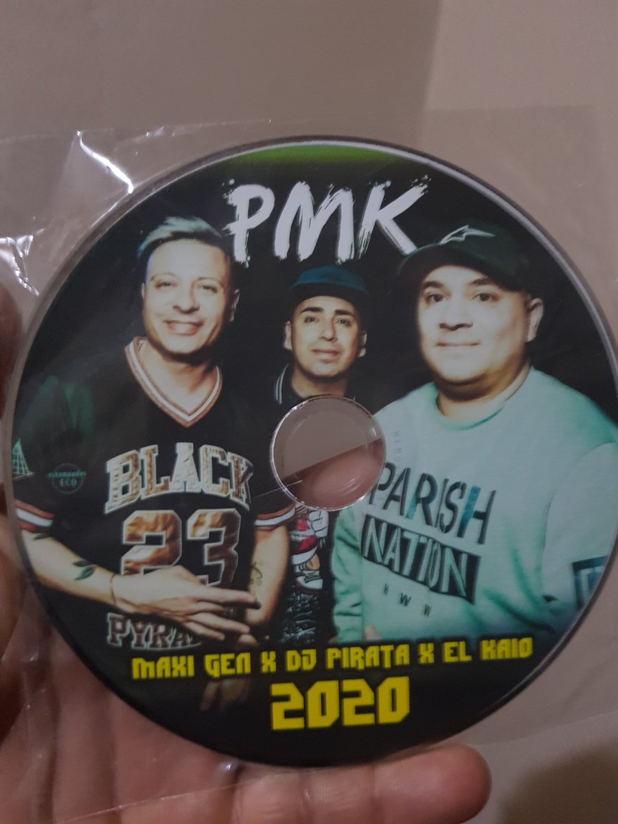 Matias70839539's tweet photo. Gracias #PMK #DjPirata #Elkaio #MaxiGen por el Regalo🤙 https://t.co/wvpAdbmfVM
