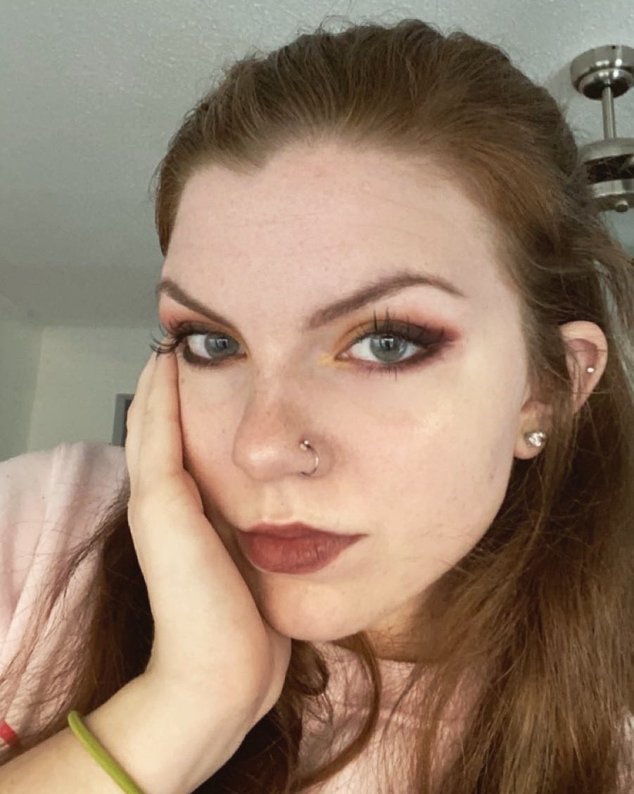 BaddiesForYou's tweet photo. Zesty Redhead Goddess 😻 https://t.co/W0AEM9GcZT