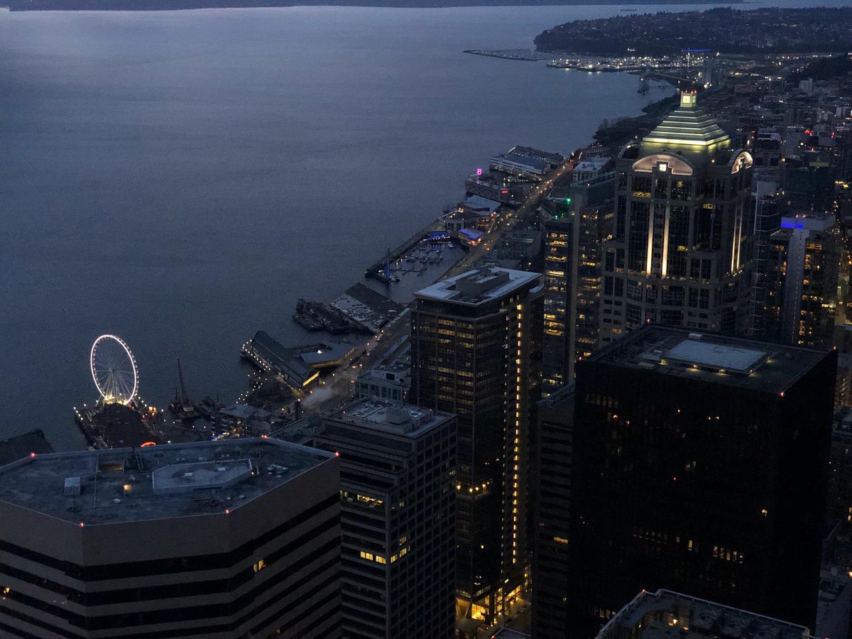 Natariq's tweet image. Touched DT Seattle w the Mandem today