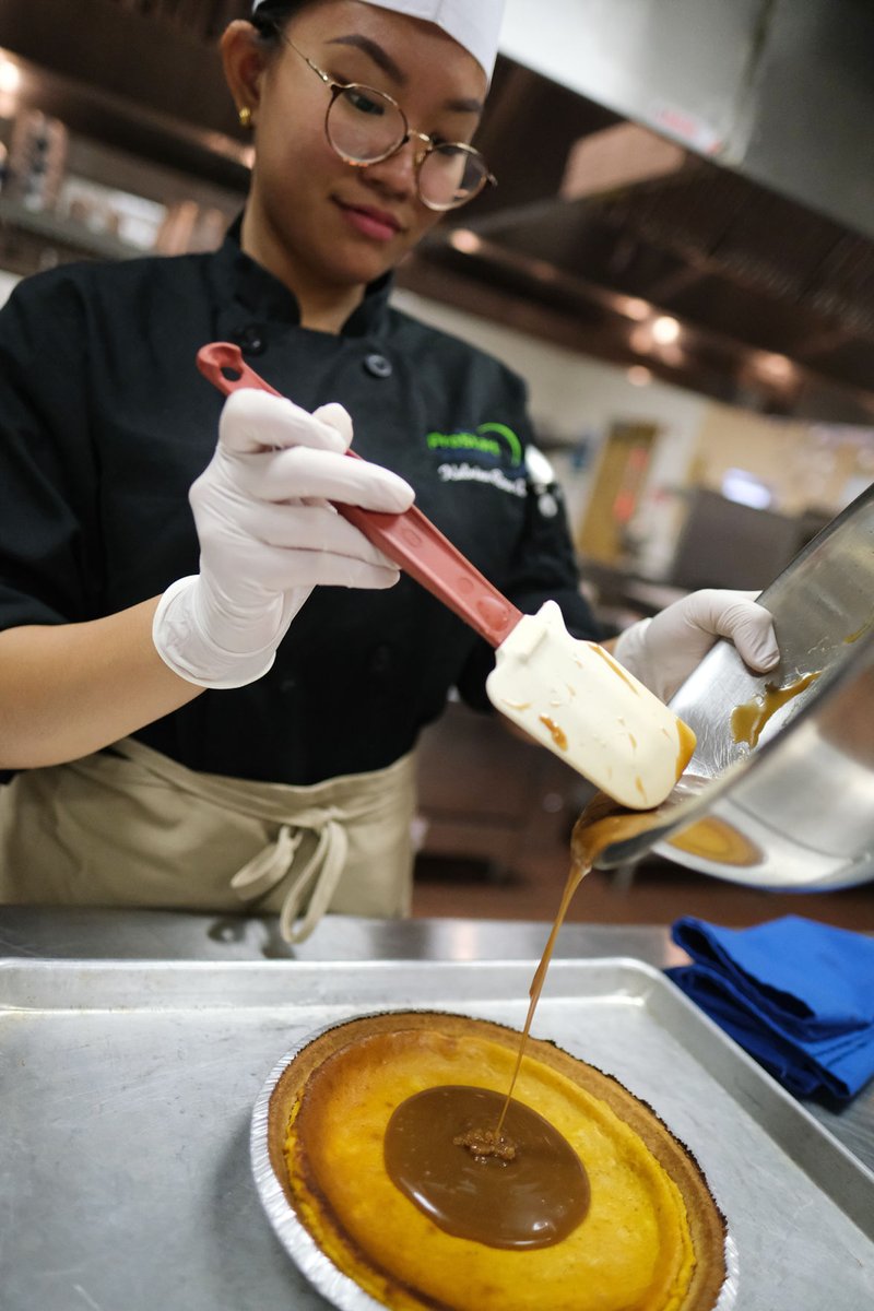 OkkodoProstart's tweet photo. https://t.co/tHnsChHp3T

Check out @PostGuam for the recipe! Okkodo Prostart Students Katrina Rose Aquino and Ronna Joy Cariazo show you how easy it is to create a pumpkin cheesecake, with the guidance of their one and only Chef Kennylyn Miranda! 🥧👩🏻‍🍳 https://t.co/ABWfOCefth