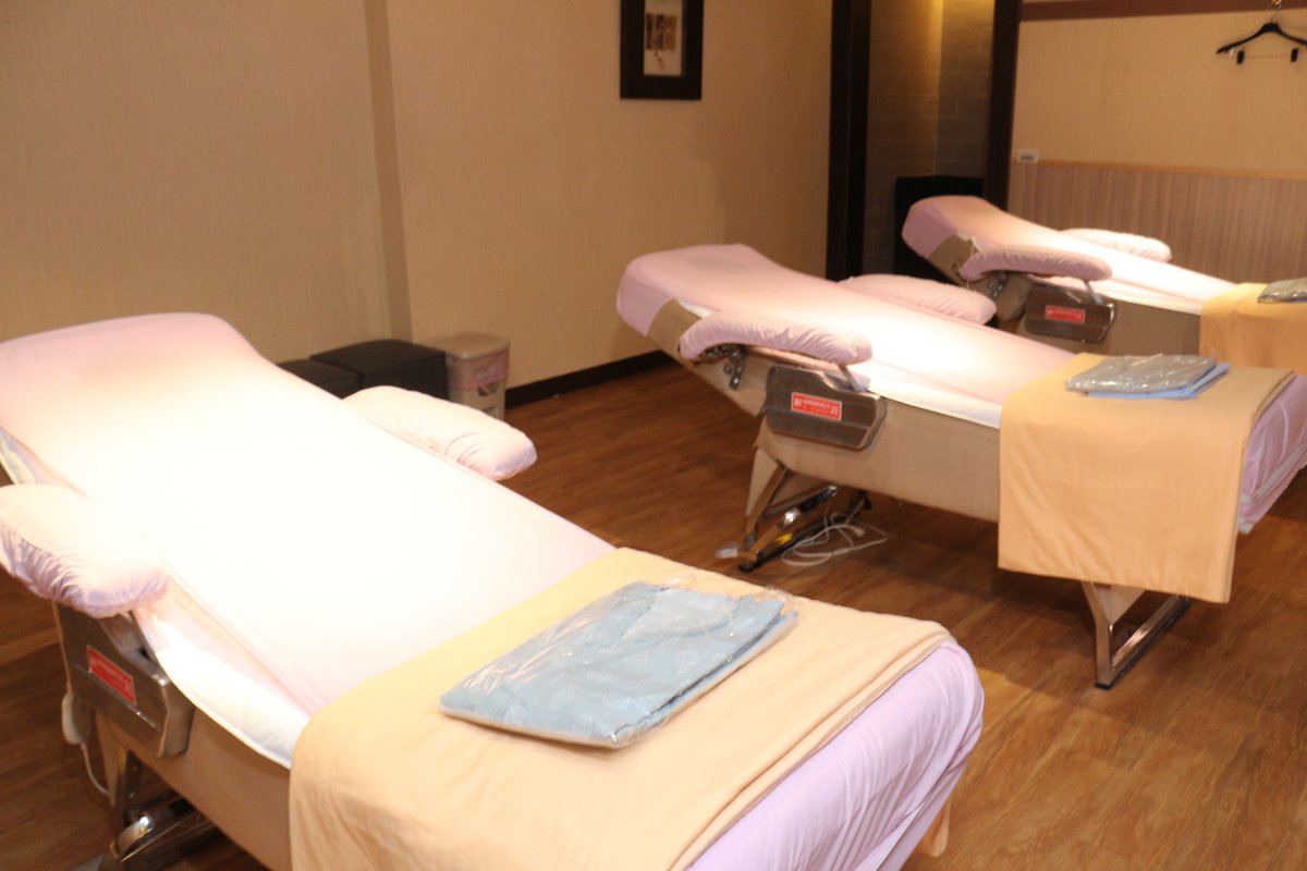 台湾旅行情報ガイド 台北ナビ マッサージ店情報 冠天下 南京店 T Co 7l2izglw62 全個室対応 伝統の技を組み合わせた痛気持ちいい正統派マッサージならココ 全身マッサージ 足裏マッサージ 全身個室 オイルマッサージ 台湾式