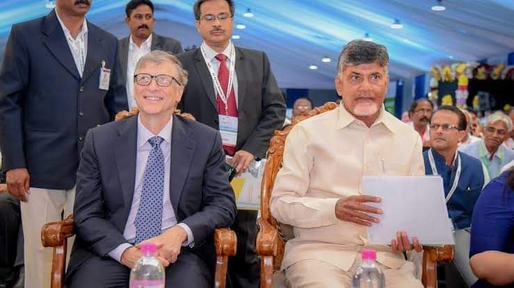 ursnani333's tweet image. కళ్ళుఉన్న వాడు కళ్ళముందు కనపడేది మాత్రమే చూస్తాడు 

దిమాక్ ఉన్నోడు దునియా మొత్తం చూస్తాడు 

ఇరవై సంవత్సరాల కు ప్రనాళికలు రచించిన ముందు చూపు కల దార్శనికుడు @ncbn 

#CBNIsMyRoleModel