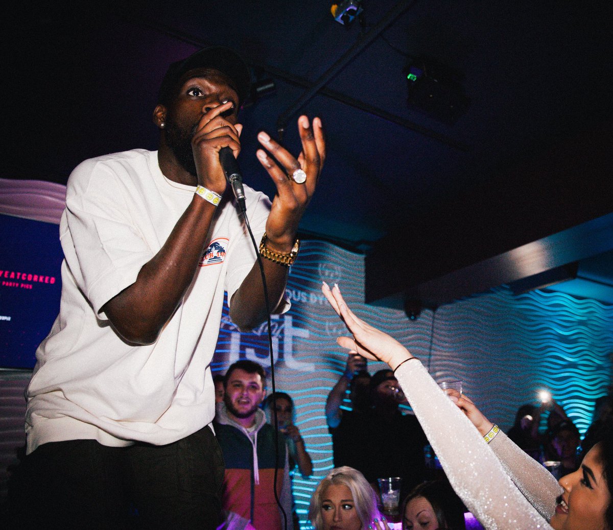 JHefty178's tweet image. Moments like these I’m just grateful to be apart of! 2020 there is gonna be a lot of these moments!! Just wait 🔥🤘🏻