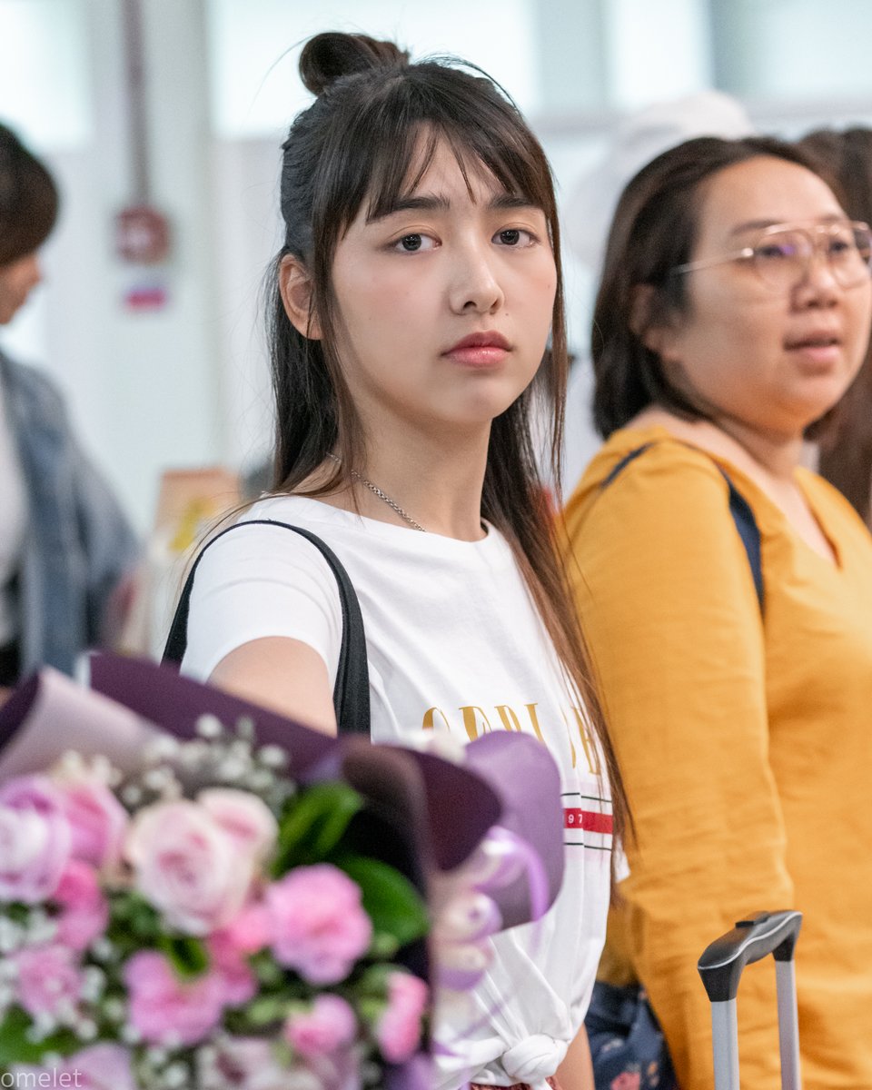 omelet48's tweet photo. เจน โชว์ดอกไม้หน่อย
ยัง... ยังไม่ตื่น
#JaneBNK48 #BNK48 https://t.co/aAU4O2HeKp