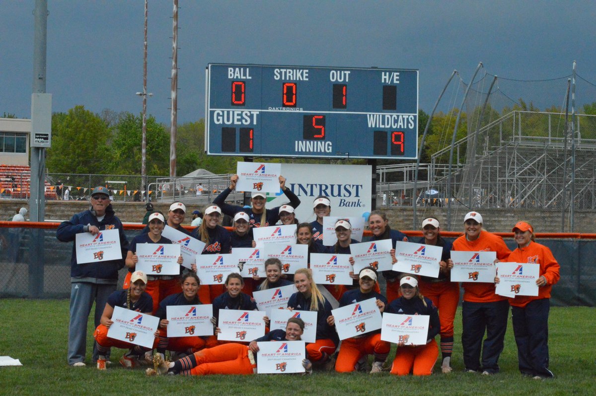 BakerAthletics's tweet photo. On the 9th day of our 12 days of Christmas, we celebrate the 2019 Baker softball team! The 'Cats won their first regular season Heart Championship since 1982, then won the Heart Tournament for the first time in school history to reach their second straight NAIA Opening Round! https://t.co/bAktihm9mR