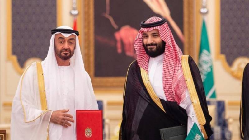 ap_chicken's tweet photo. Deputy crown prince visits Pakistan today!
#apchicken #crownprince #Pakistan #frozenproducts https://t.co/YxZr68sE1e