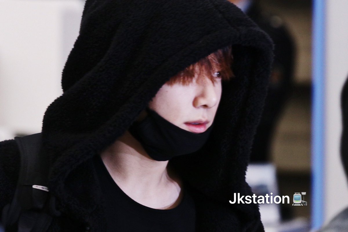 StationJk's tweet photo. 200102 ICN
 #정국 #JUNGKOOK #BTS⁠ ⁠⁠ ⁠⁠ ⁠⁠ ⁠⁠ ⁠ 
@BTS_twt
🐰🚉 https://t.co/jdjASso6Xv