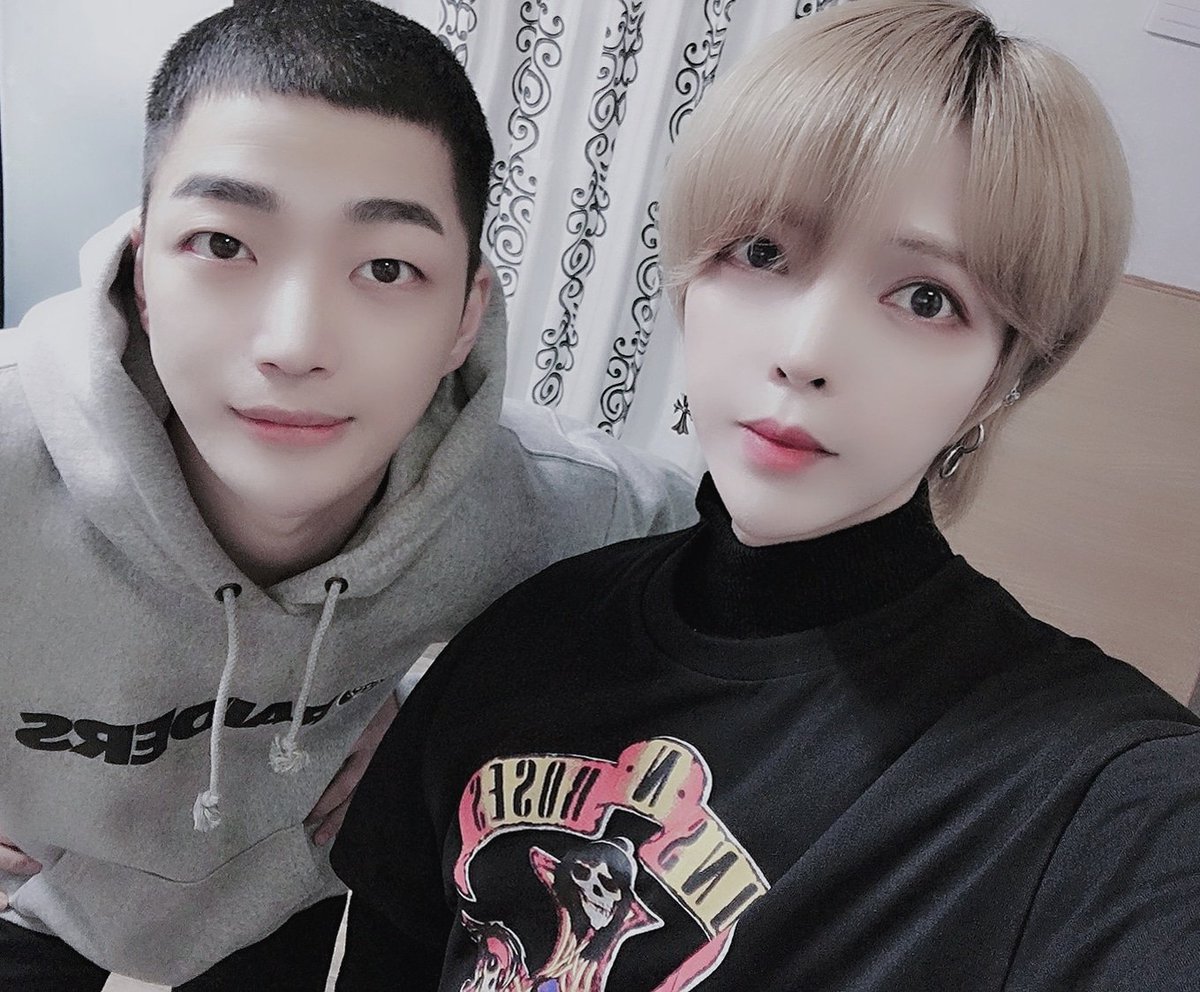 상욱이 퇴소식 끝나고~ 🎇
오랜만에 보니 좋구만