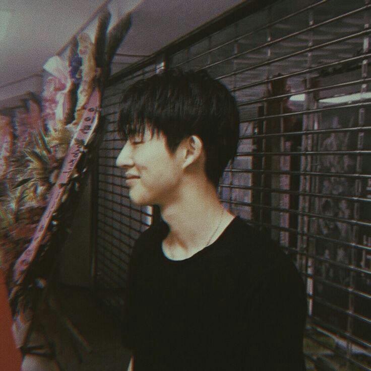iDKONIC__'s tweet photo. "I don't know if you'll love me as long as you live. I don't know if we'll meet again. But at that time, I'll keep my loyalty."

-Kim Hanbin, Demo 1 (2K20) 🥀

#WelcomeBackHanbin https://t.co/q4jZ5vf5Aw