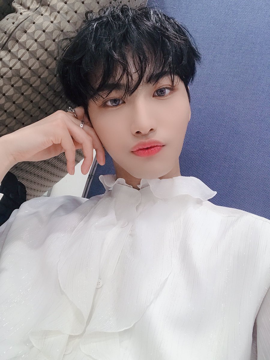 ATEEZofficial's tweet photo. [#성화] 언제나 그댈 빛나게 해 줄게요 
Forever you are my 🌟 ATINY
#ATEEZ #에이티즈 https://t.co/EMWbouT4T1