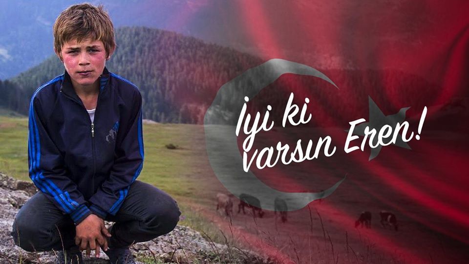 Cesur yürekli Eren 18 yaşında..
Şehit #ErenBülbül’ü ve tüm şehitlerimizi saygı ve rahmetle anıyorum #İyikivarsınEren! 🇹🇷