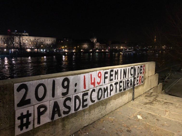 CollagesParis's tweet photo. Il n'y aura ni oubli ni pardon. L'année 2020 est déjà entachée par la mort des centaines de femmes des années précédentes. https://t.co/iabKkfzS64