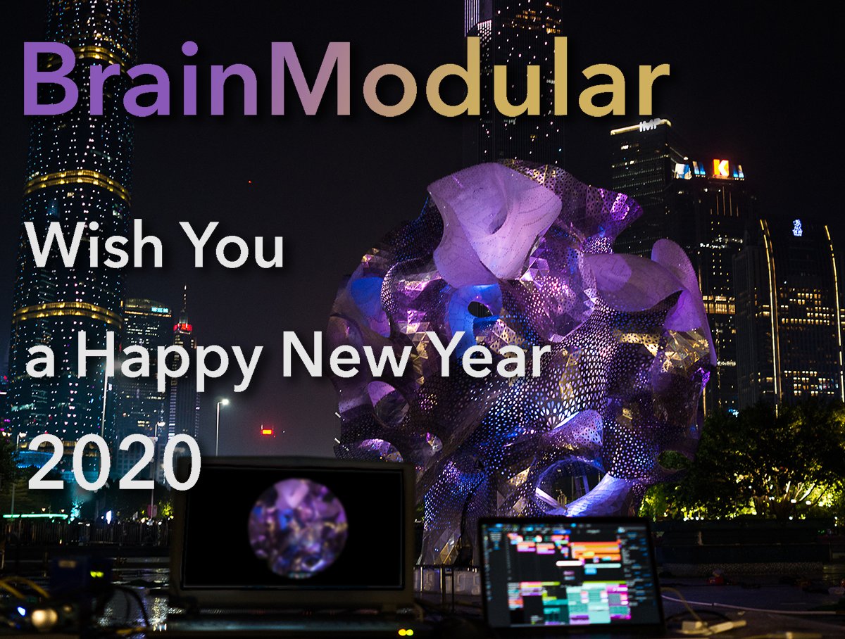 SensomusicUsine's tweet photo. #brainmodular team wish you a #happynewyear #2020 with #HH4 #usinehollyhock #musicproduction #musicmakers https://t.co/esIKYnr2rV