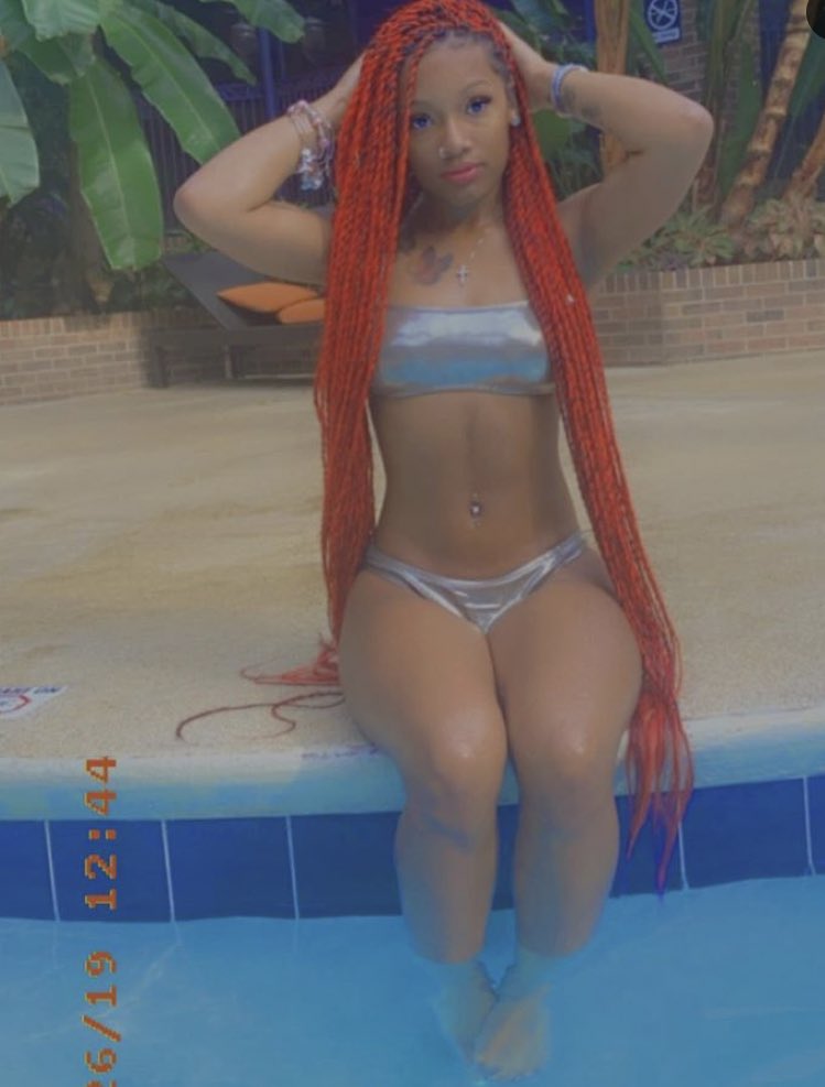 famoussoceann's tweet photo. she bad to the bone😋 https://t.co/iUjck12y0f