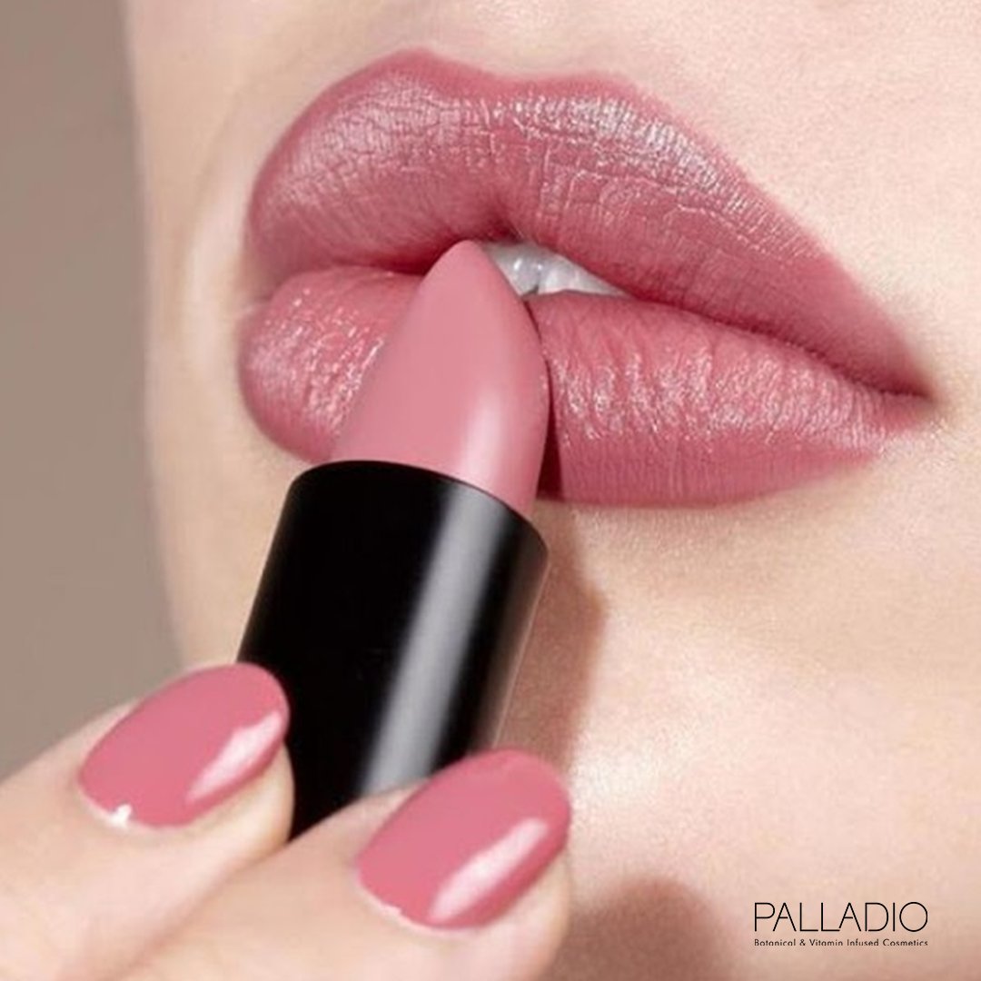 Губная помада divage. Помада Essence Longlasting Lipstick #5 cool nude. Essence Longlasting Lipstick. Розовая помада. Кремовая розовая помада.