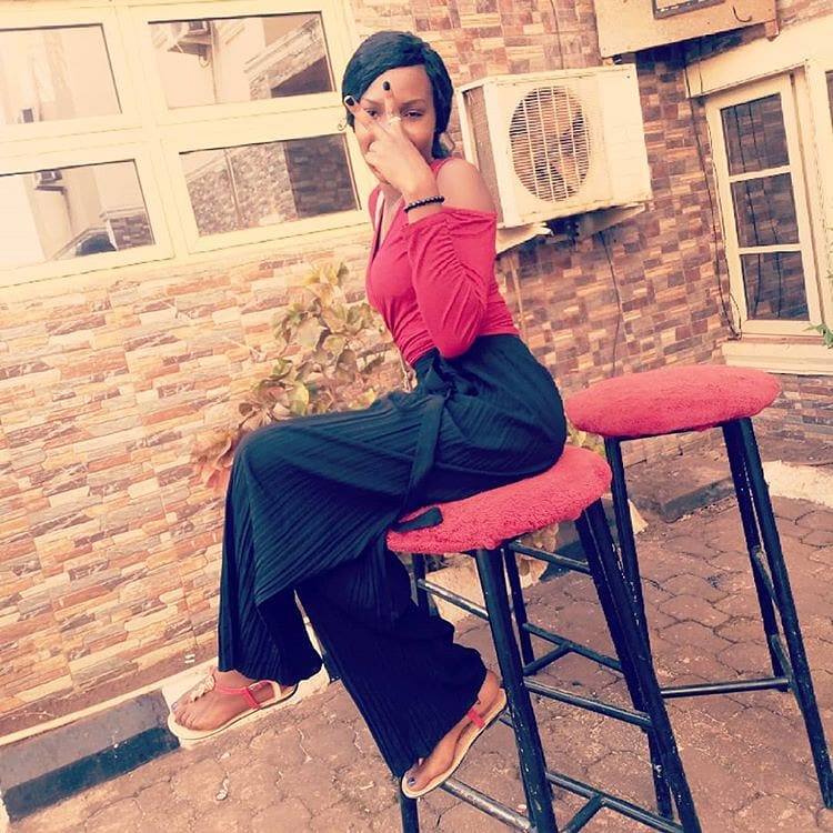 futmxfaces's tweet photo. #thursdayfaces ⬇⬇⬇⬇⬇⬇⬇⬇⬇⬇
Meet @naomiooja
#futminna
#futmxfaces
#thursday https://t.co/6xDZbfVAcM