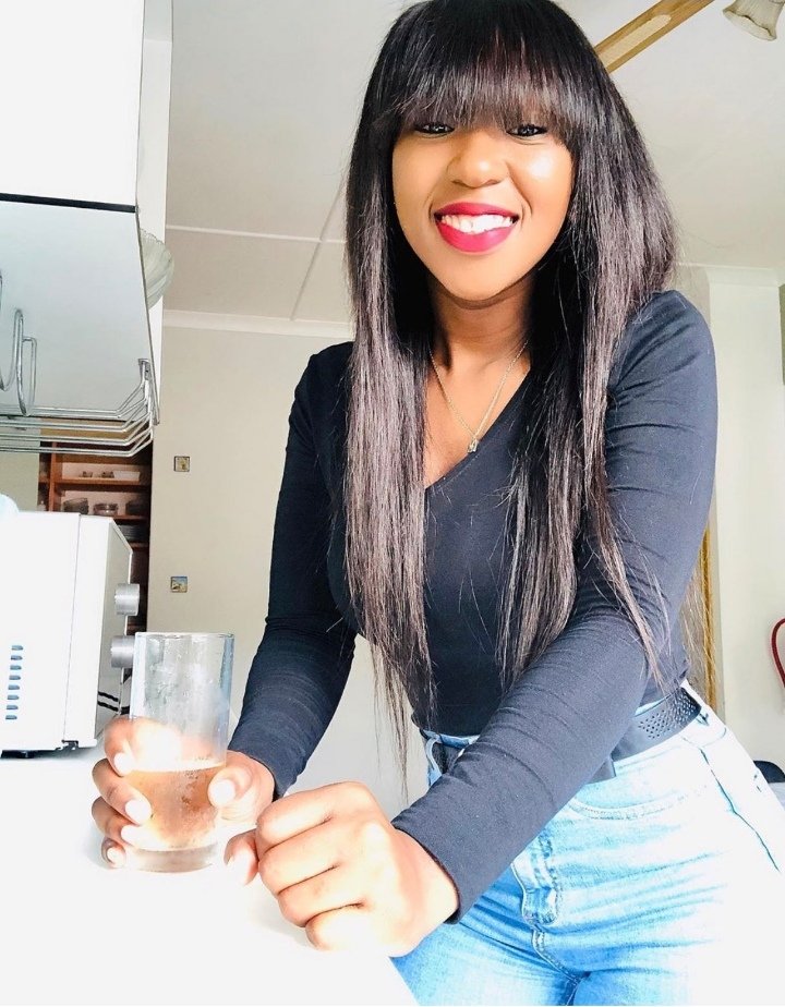 AneleMda's tweet photo. This is Zinhle Muthwa from New Germany in KZN, on the morning of the new year's eve men driving a white car abducted her and she's been missing since then. Her brutally murdered body was found in Mbumbulu this morning...

Nothing has changed 💔 #ZinhleMuthwa https://t.co/vJtPahEdYw