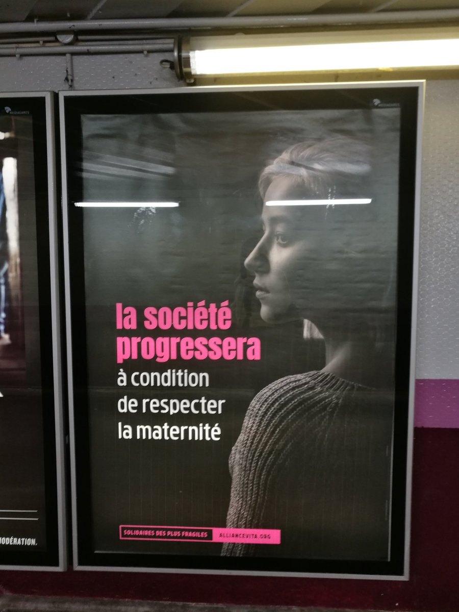 DayanGrc's tweet photo. Bonjour @VilleSaintCloud . Vous n'avez pas honte ?
Affiche de Alliance Vita (anti-IVG, anti-mariage pour tous) aperçue à moins de 100 mètres de l'hôpital du CH4V où ont lieu des IVG tous les jours. Bientôt l'Alabama ?!
#entrave #IVG #droitdesfemmes
@MarleneSchiappa 
@agnesbuzyn https://t.co/UC4lVmAqot