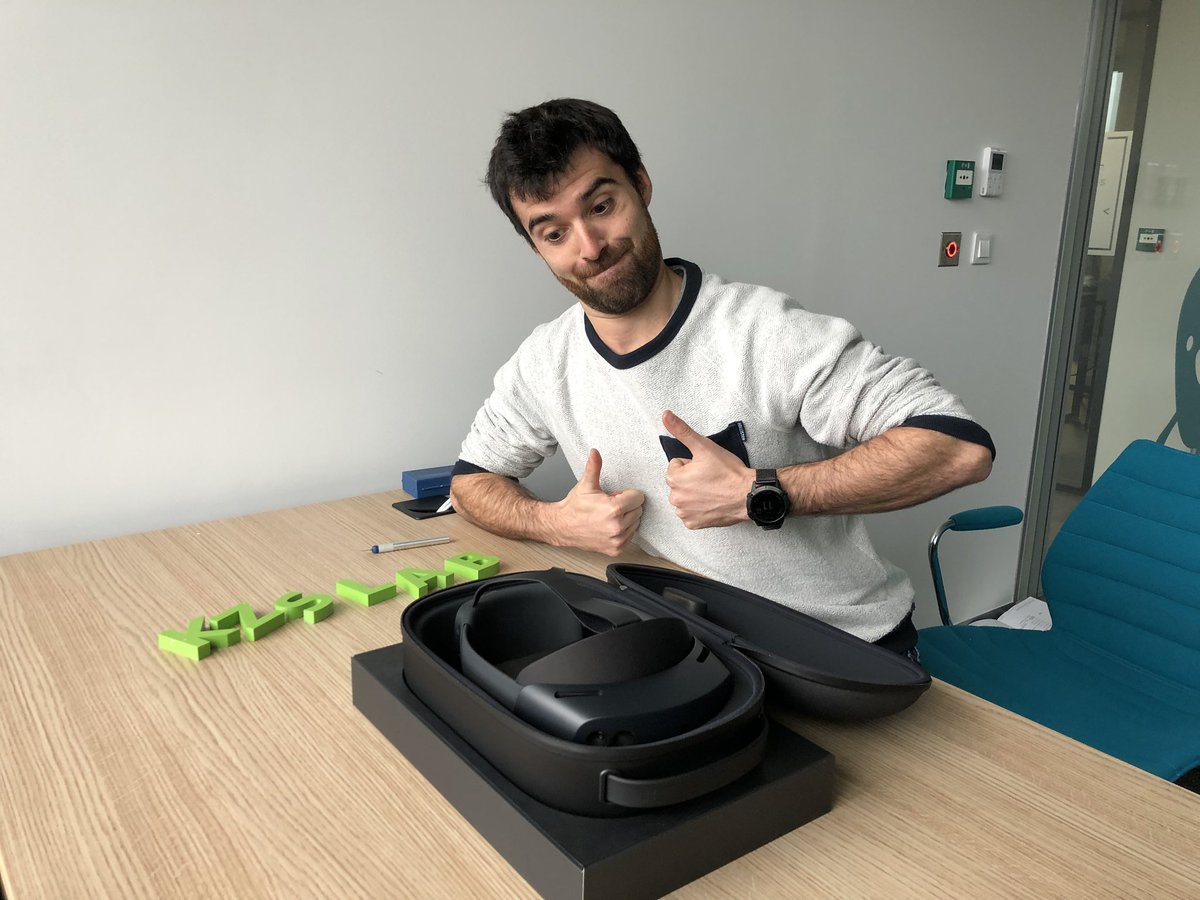 KzsLab's tweet photo. Les #Hololens2 sont arrivées au #KZSLAB. Après avoir testé tous les périphériques du marché, ces lunettes semble être la solution de #AugmentedReality  pour le monde industriel. Vivement les premiers tests. #Microsoft #Ar @Kaizen_Sln https://t.co/ZpYkLfjIEM