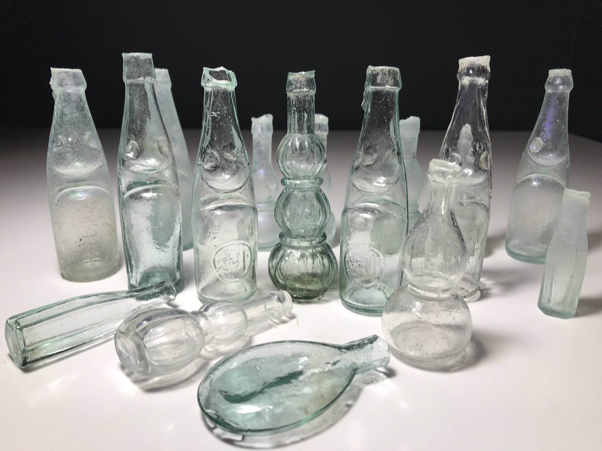 神薬　瓶　レトロ瓶　ボトルディギング採集品 神薬 瓶 レトロ瓶 ボトルディギング採集品 - メルカリ