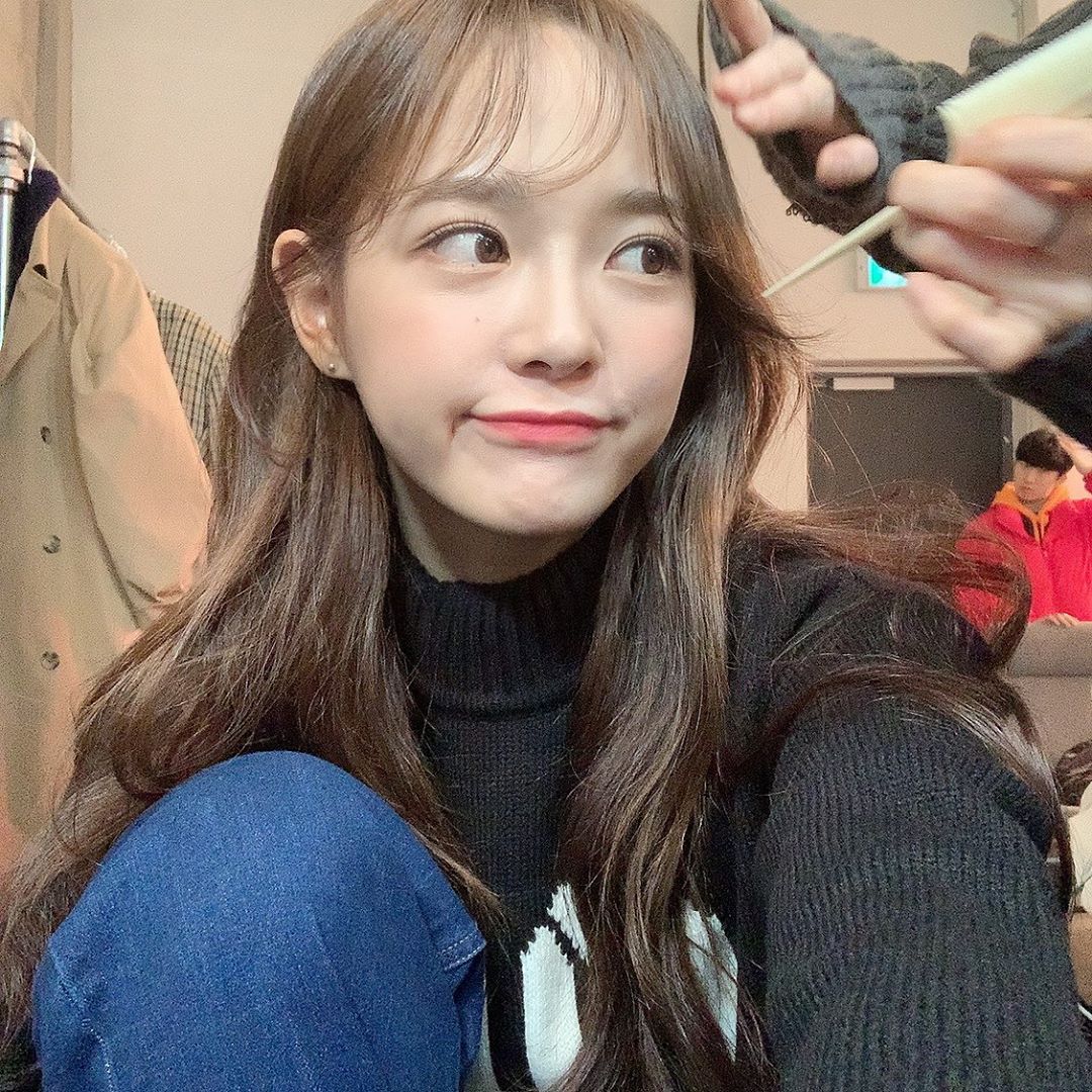 안유진 tweet media